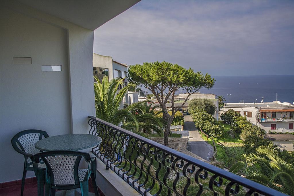 Hotel Parco Maria Terme Forio di Ischia Екстериор снимка